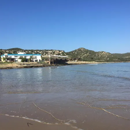 Livana 2* Agia Trias