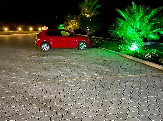 Hotel Livana Agia Trias