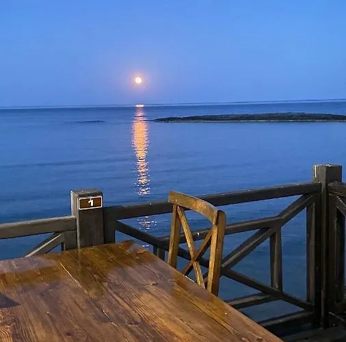 Livana Hotel Agia Trias