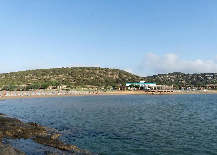 Livana 2* Agia Trias