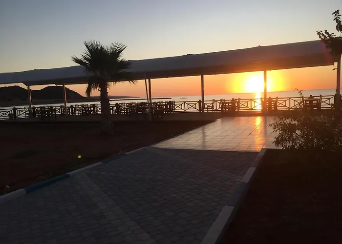 Hotel Livana Agia Trias