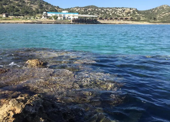 Livana 2* Agia Trias